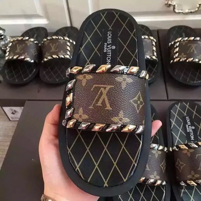 LV Slippers Women--012